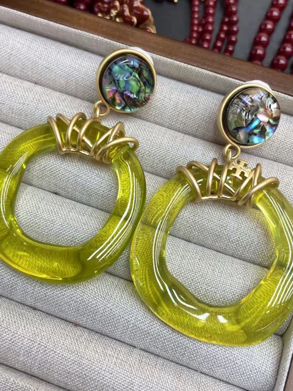 Tory Burch lime green wrapped door knocker lightweight statement earrings 🍋‍🟩 - Picture 4 of 11